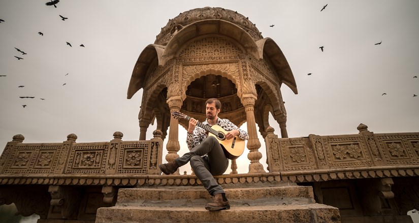 Simon Thacker - Music In Quiet Places